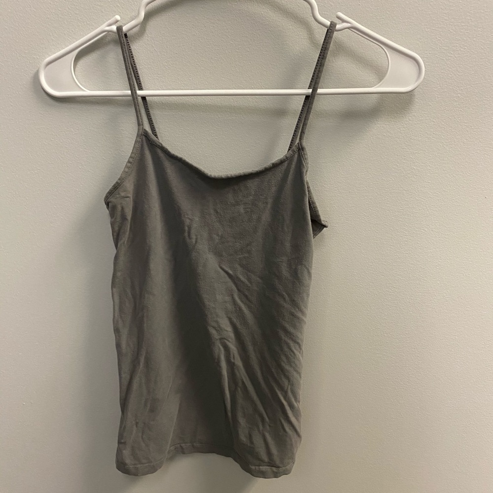 Gray Undershirt / Tanktop